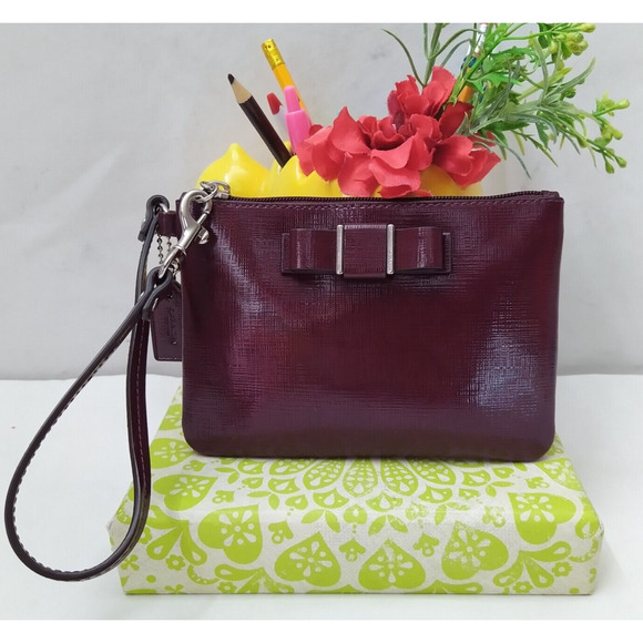Coach Burgundy Leather Bow Zipper Closure Wristlet - Coin Wallet - Picture 1 of 16